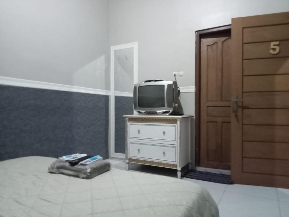 Cahaya Homestay Magelang Bagian luar foto